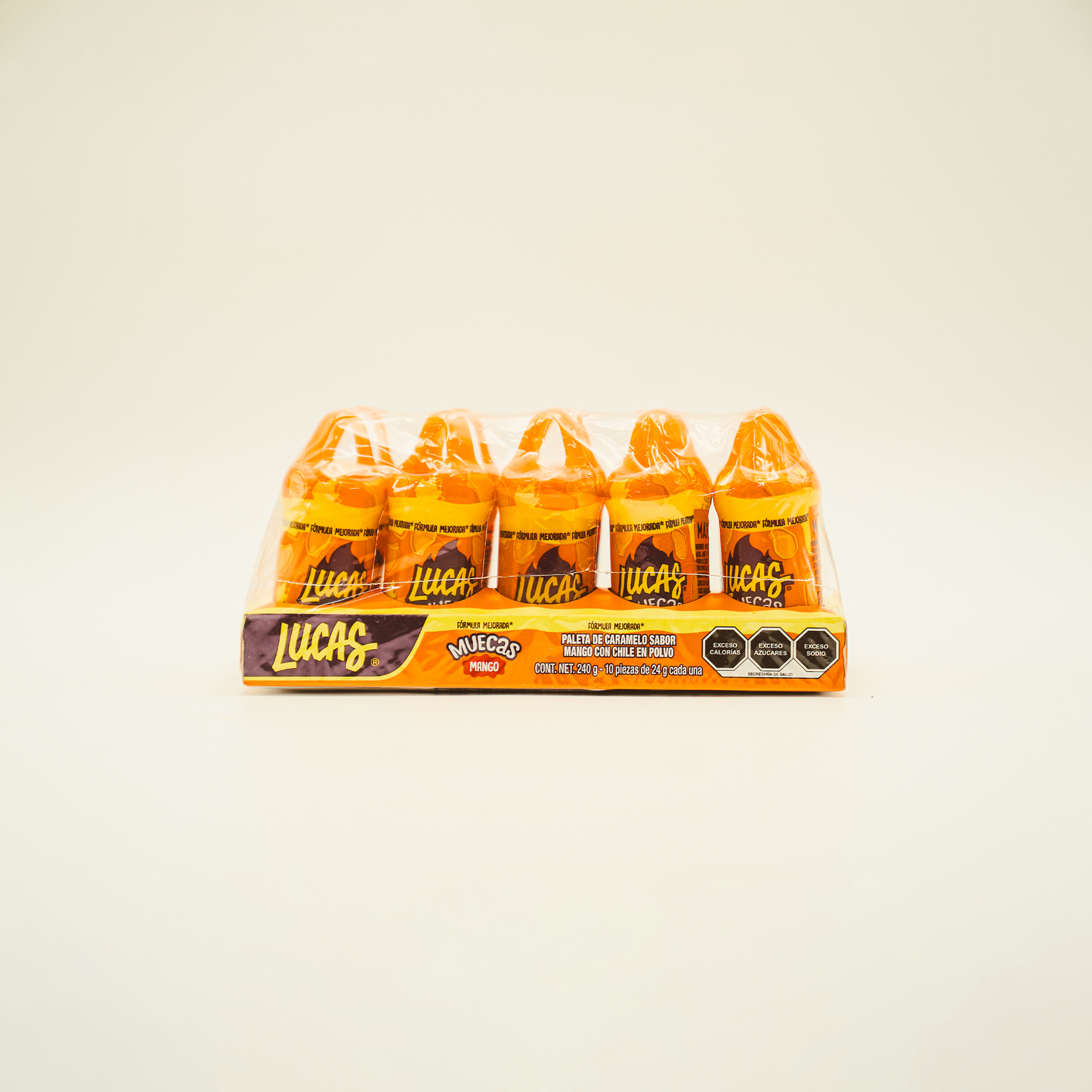 Lucas Muecas Mango (Spicy Mango Lollipop with Chili Powder)